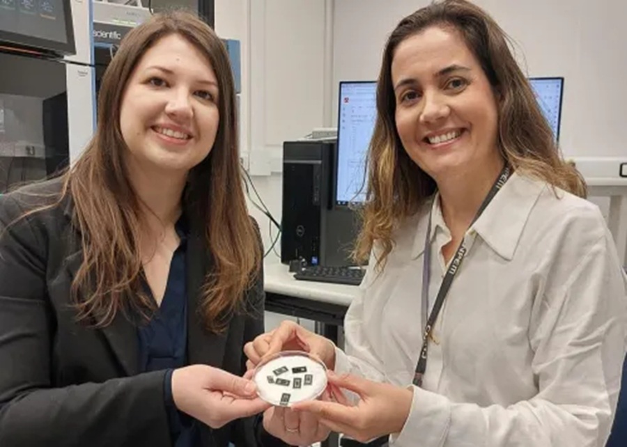 Pesquisadoras Luciana Trino Albano e Adriana Franco Paes Leme (foto: CNPEM/divulgação)