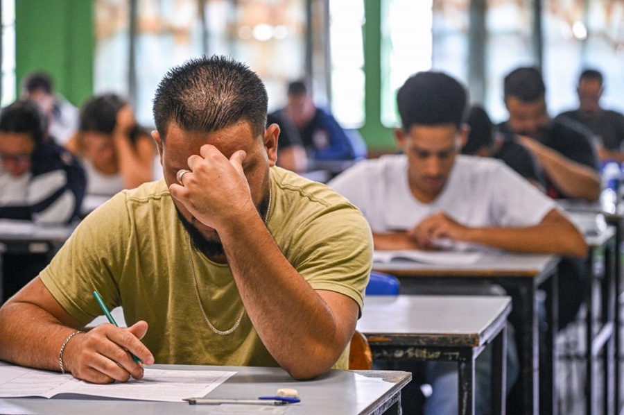Mais de 63 mil candidatos são esperados para o Vestibular das Fatecs neste domingo (14)