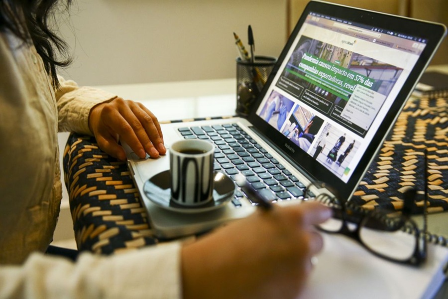 Mulheres líderes relatam desafios na busca por equidade na carreira