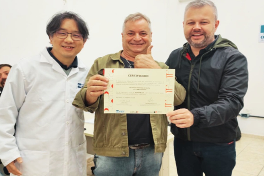 Reinaldo Faustino, 64 anos, buscou se aprimorar em nova profissão Foto: Divulgação/Governo de SP