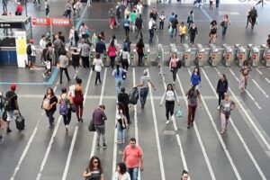 Estações da CPTM recebem ações com vagas de estágio e aprendizagem a partir desta segunda (19)