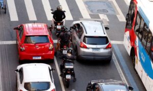 Regras para ciclomotores começam a valer nesta quinta; saiba mais