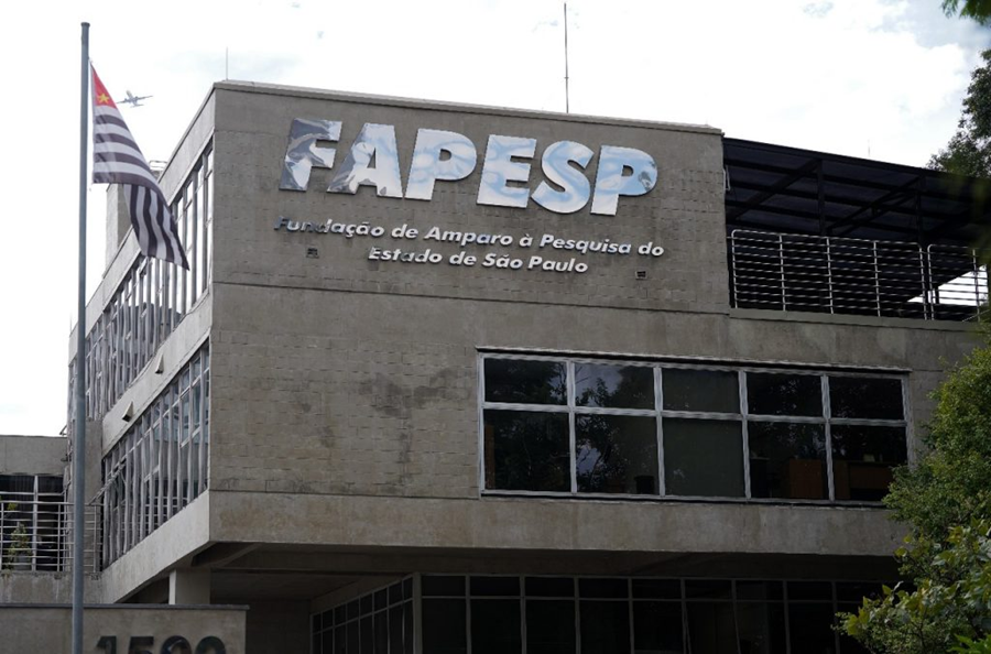 Fapesp abre concurso para analista administrativo e analista de sistemas

