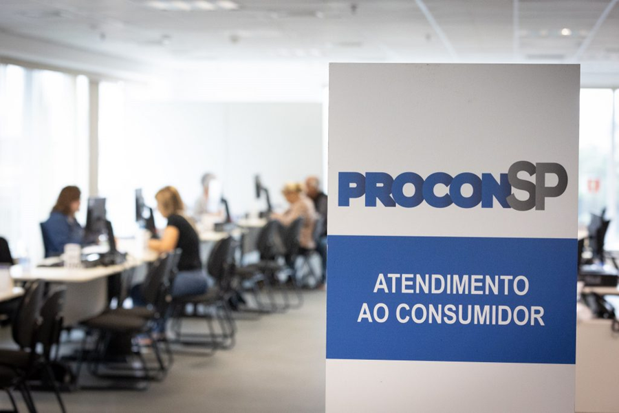 Procon-SP orienta sobre as novas regras do Pix
