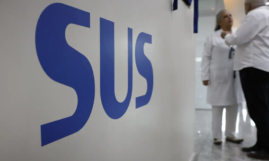 SUS anuncia teleatendimento psicológico e reconstrução dentária para mulheres vítimas de violência