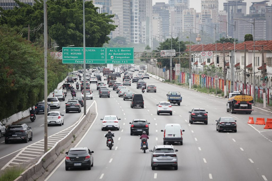 IPVA está atrasado? Veja as opções para regularizar a situação
