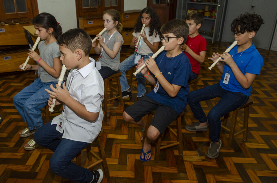 Fundec abre inscrições para cursos gratuitos de música e teatro em Sorocaba