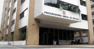 PGE-SP abre seleção para estagiários de Direito com 75 vagas e cadastro de reserva; bolsa é de R$ 1 mil