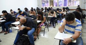 Encceja 2026: provas são neste domingo; veja onde fazer