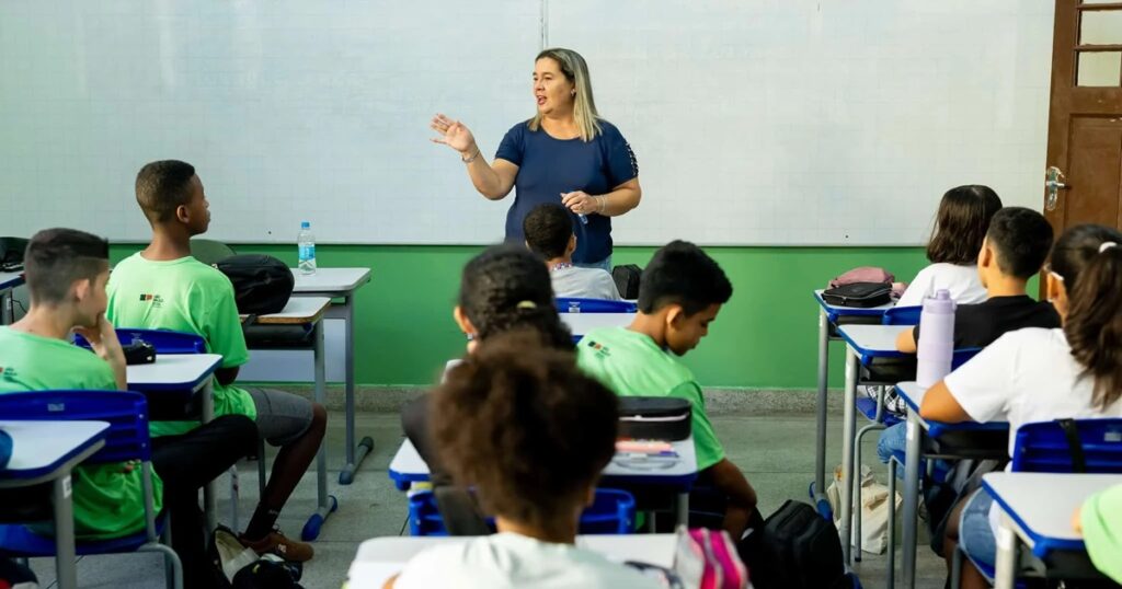 Mais de 162 mil professores participam de processo seletivo da Seduc-SP neste domingo