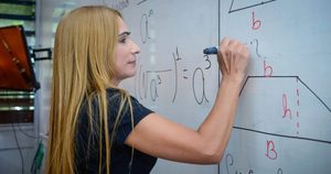 Seduc-SP terá concurso para 5 mil professores; veja salários e jornadas